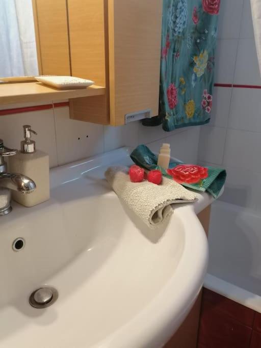 Suiteviewporos Galatás Dış mekan fotoğraf